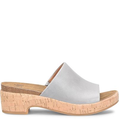 Cass shown in Chambray (Blue)