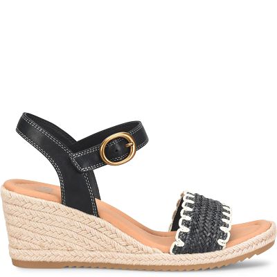 Inez shown in Black (Black)